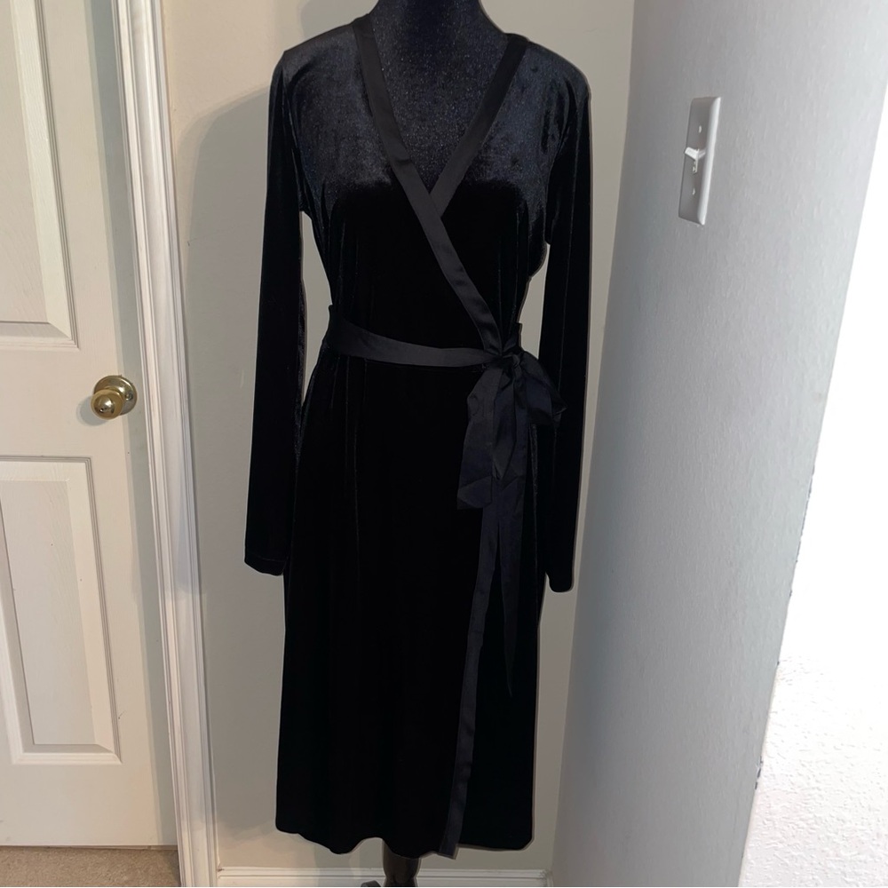 NWT Ann Taylor Black Long Sleeve Wrap Dress